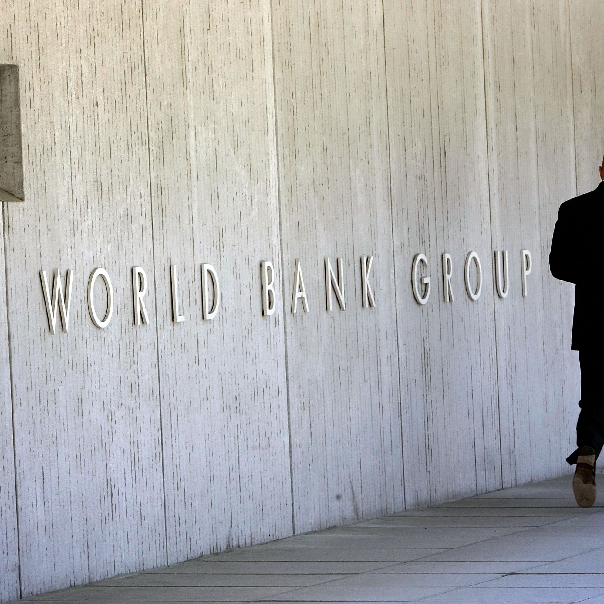 Read more about the article WORLD BANK APPROVES $ 1 BILLION FOR INDIA TO FIGHT AGAINST COVID-19